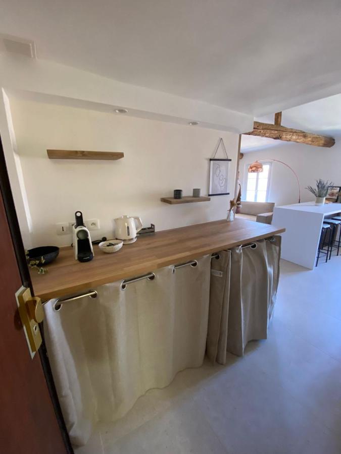 Apartment With Mediterranean Charm In The Heart Of The Provencal Market Antibes Exteriér fotografie