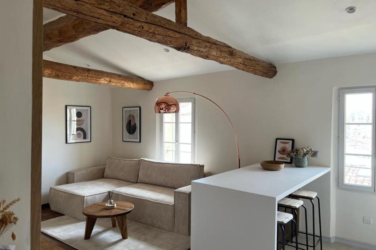 Apartment With Mediterranean Charm In The Heart Of The Provencal Market Antibes Exteriér fotografie